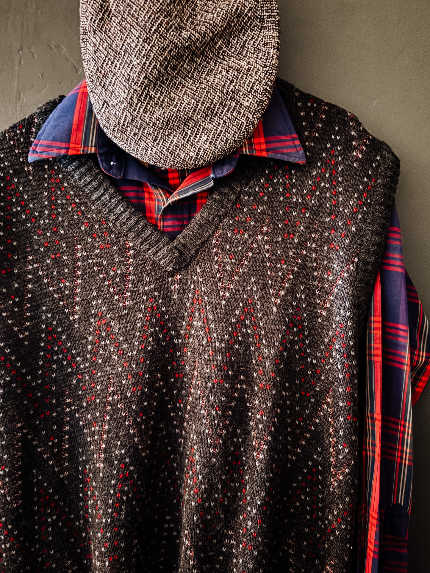 Cambridge Classics Sweater Vest -Vintage