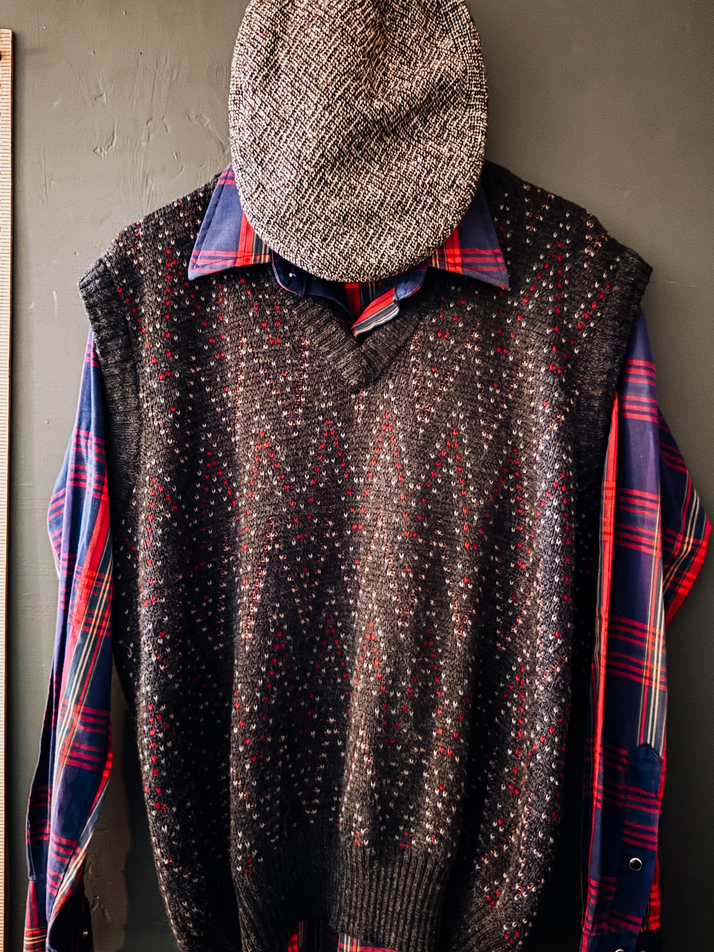 Cambridge Classics Sweater Vest -Vintage