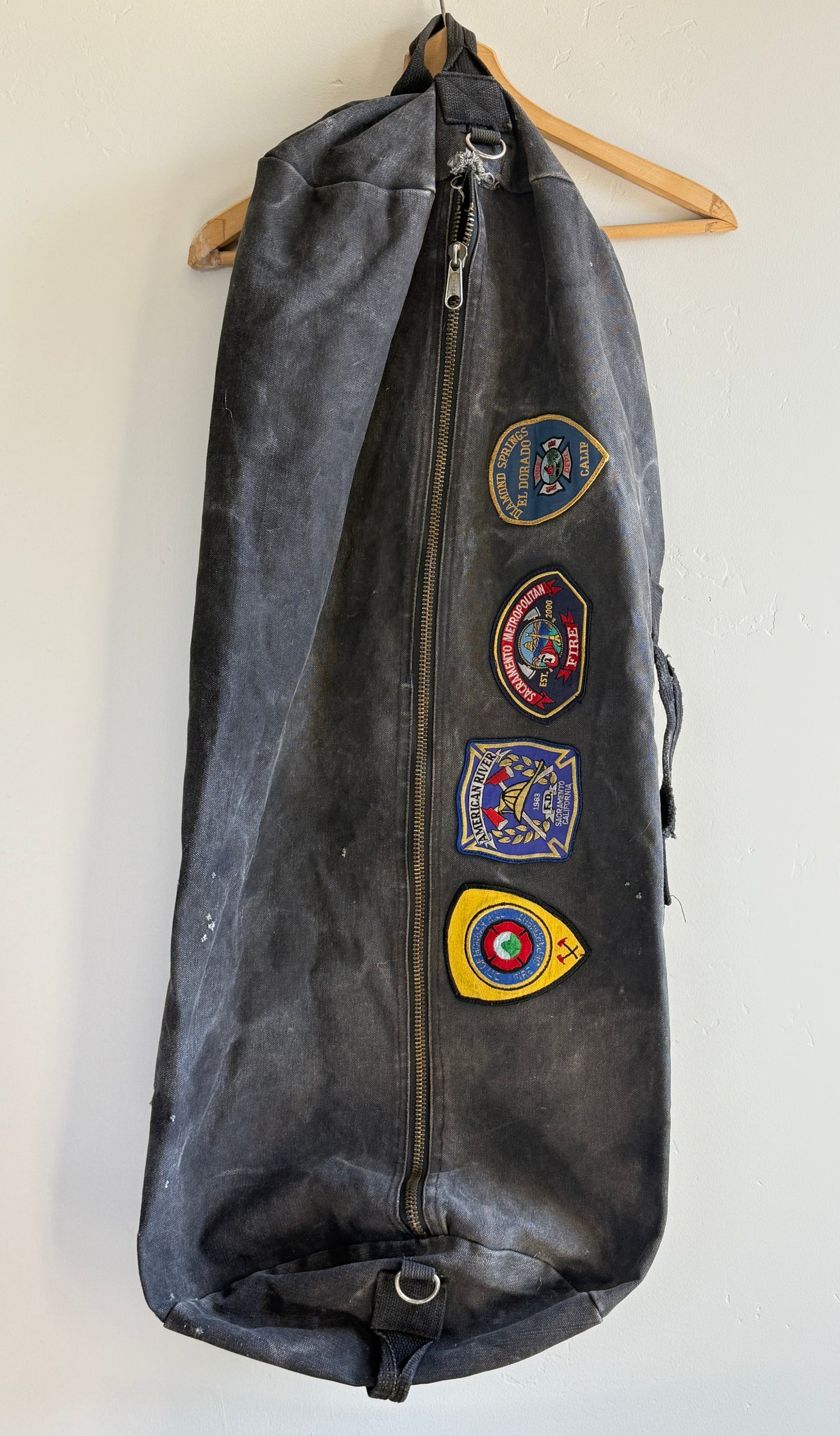 Extra Large Vintage Canvas Bag – Distressed