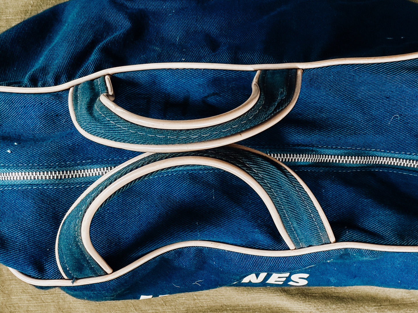 Vintage United Airlines Bag