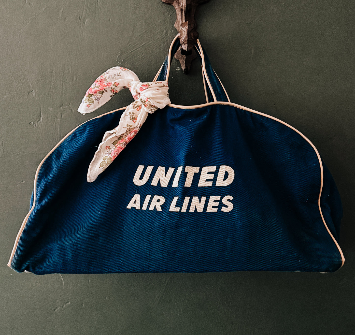 Vintage United Airlines Bag