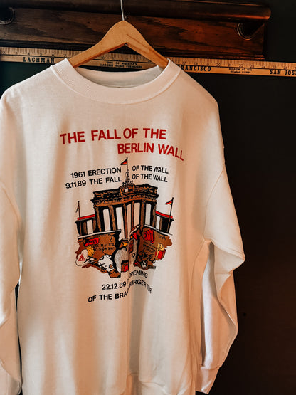 Vintage Berlin Wall Graphic Sweatshirt