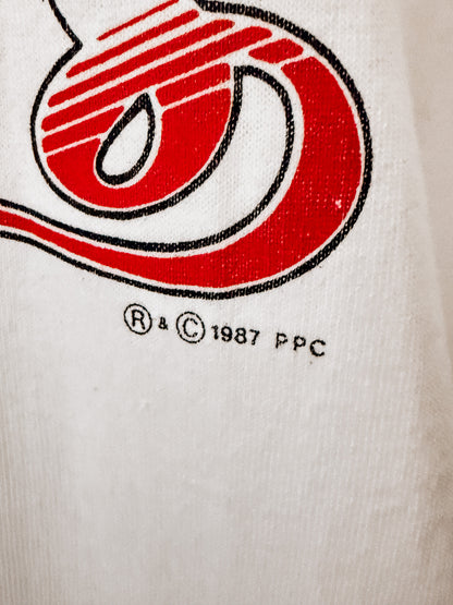 Vintage CHEERS Bar Graphic T-Shirt