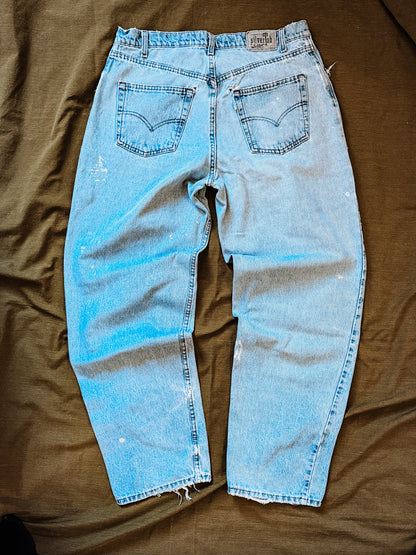 Vintage Levi’s SilverTab Jeans – 1996
