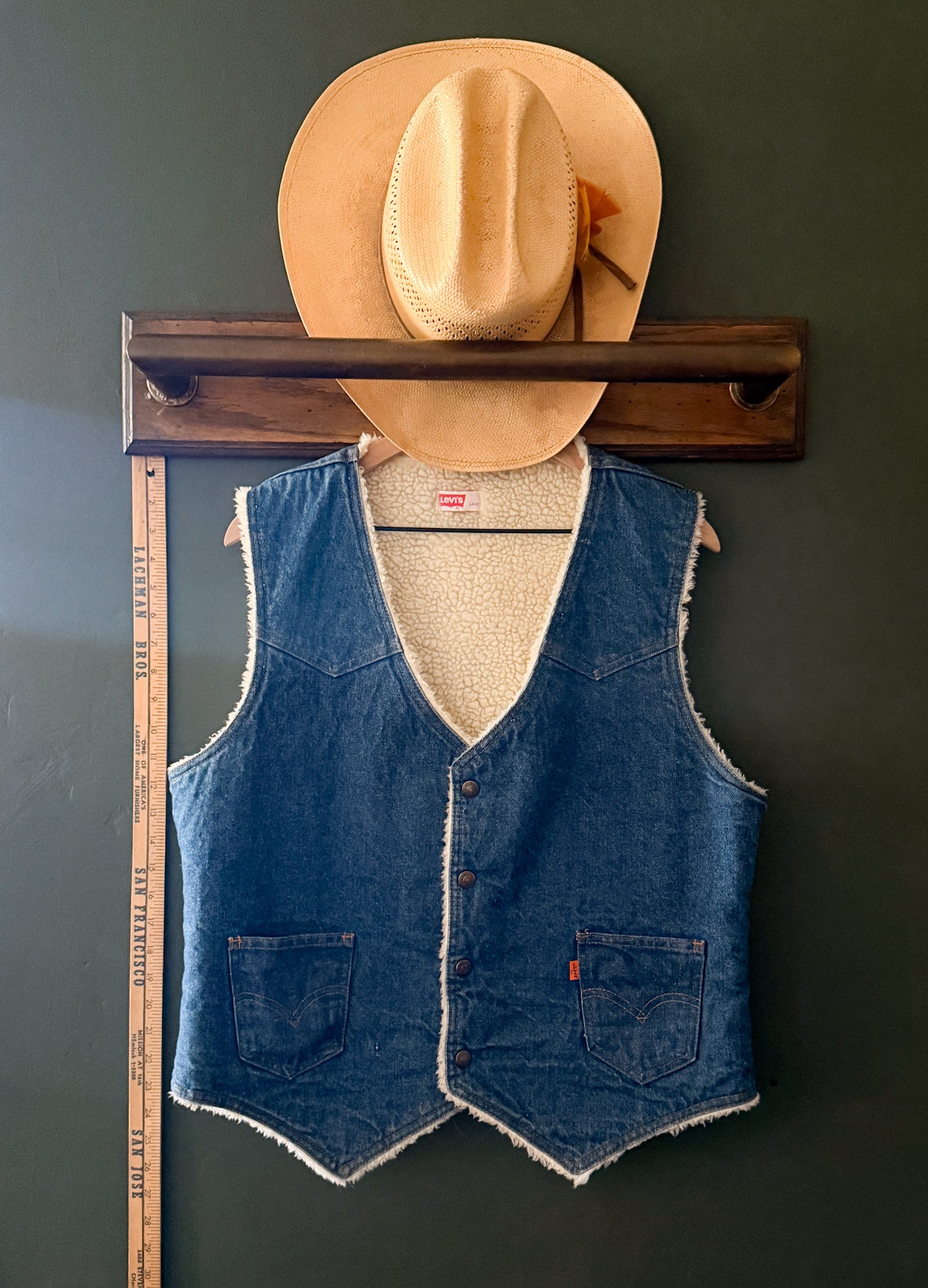 Vintage Levi’s Orange Tab Sherpa Vest Large