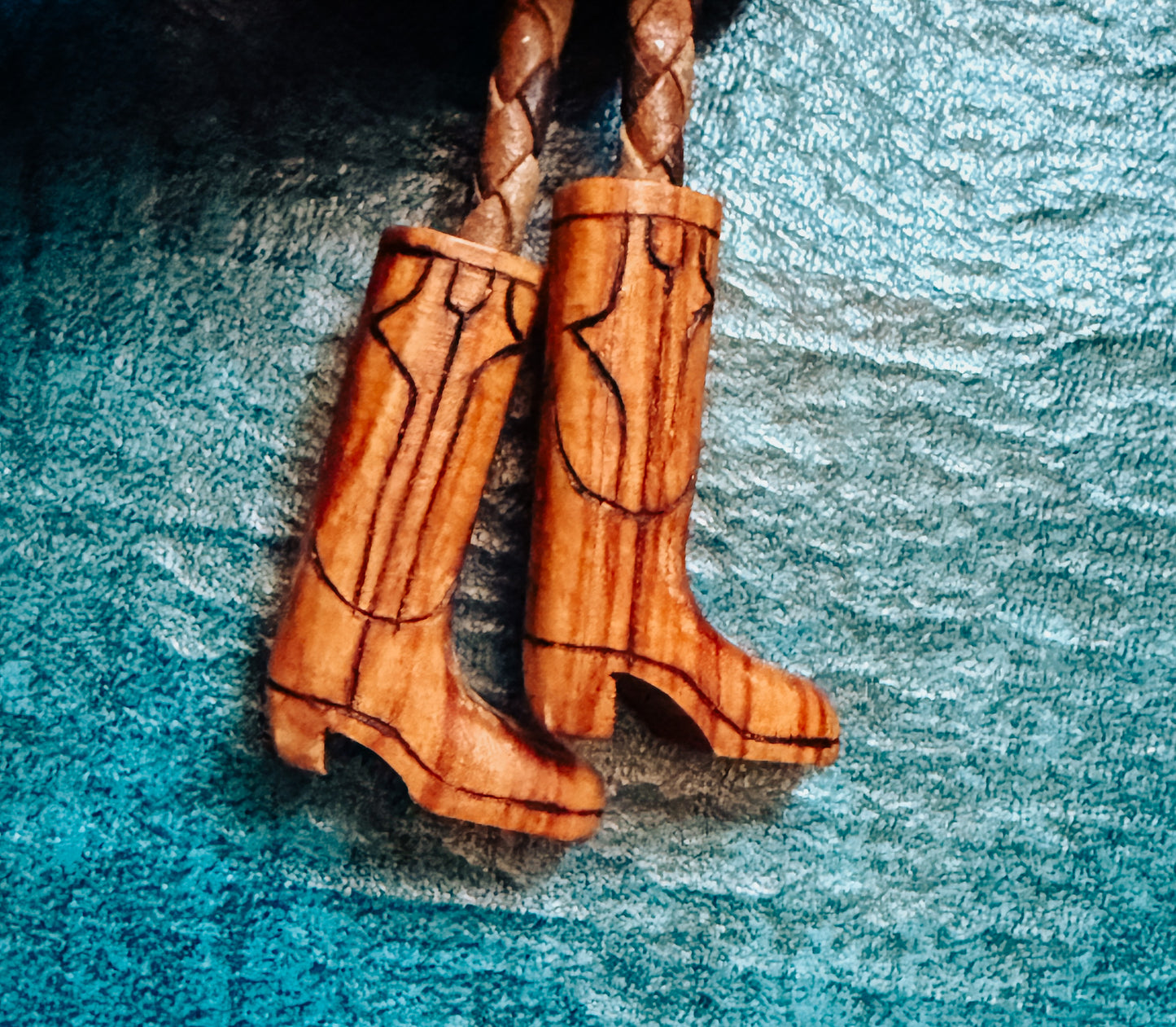 Wooden Saddle Bolo Tie with Boot Tips