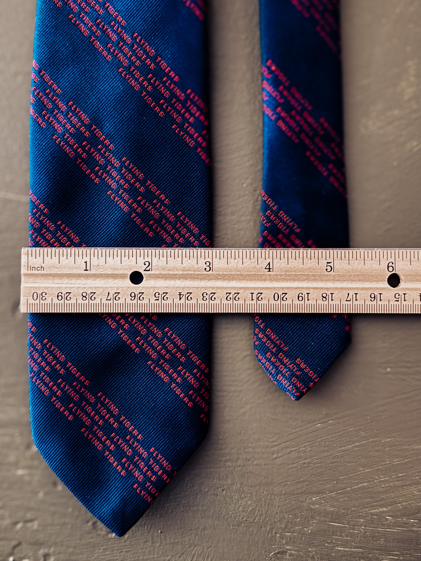 Givenchy Flying Tigers Neck Tie – Vintage