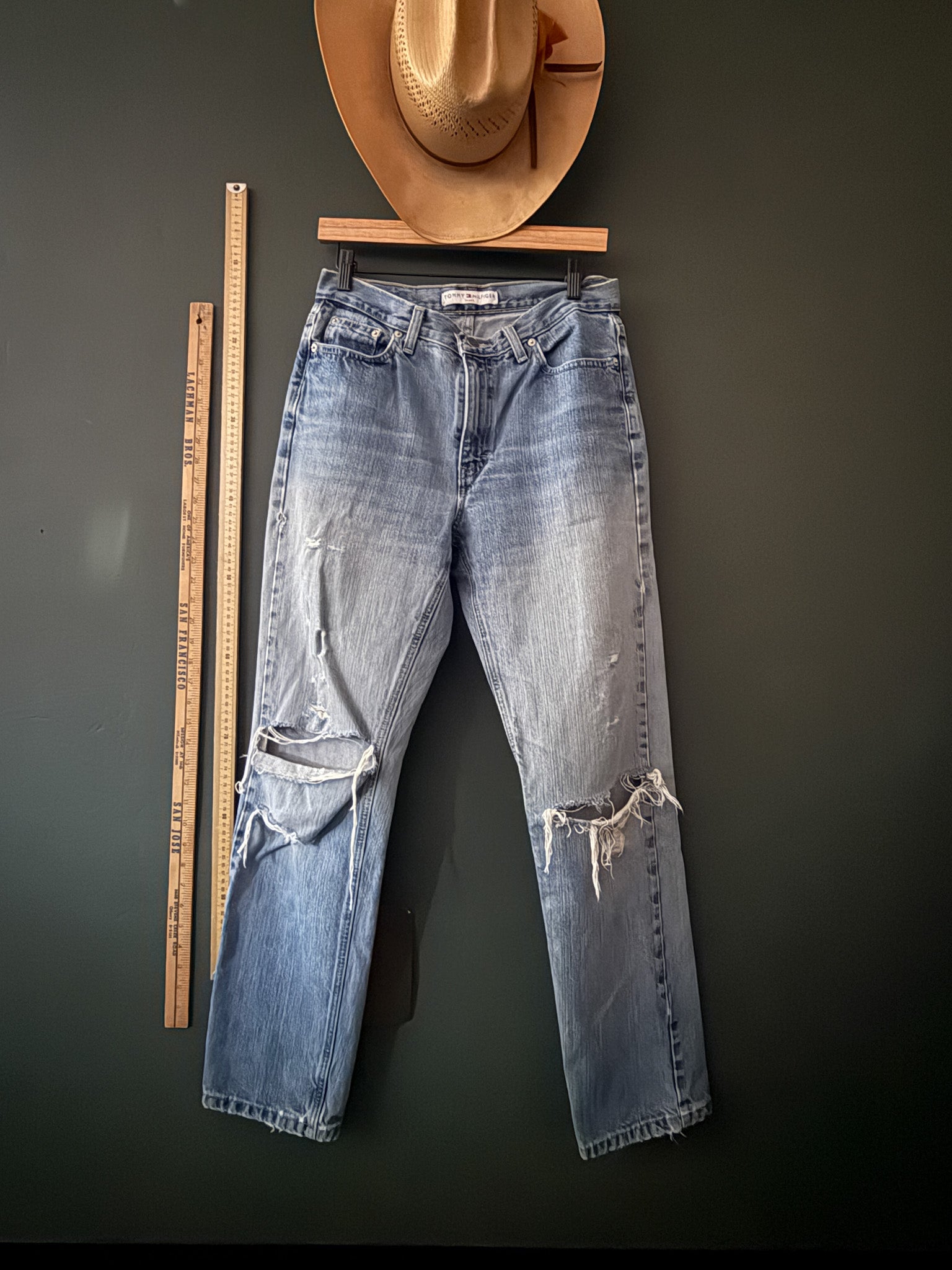 vintage tommy hilfiger jeans, 90s denim, distressed blue jeans, thrashed tommy denim